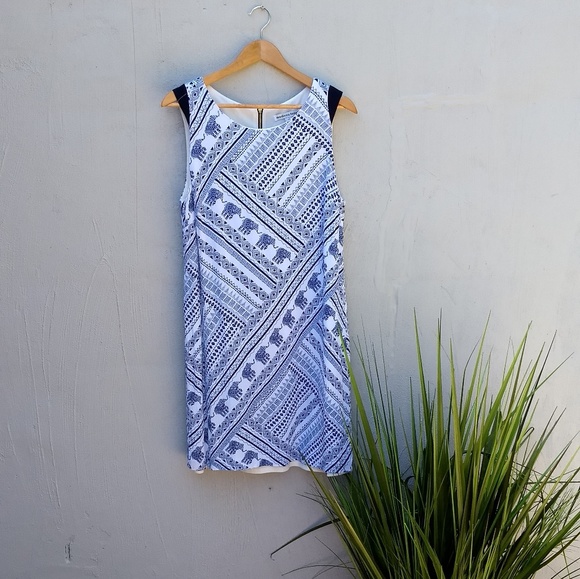 madison leigh Dresses & Skirts - Madison Leigh blue and white dress!